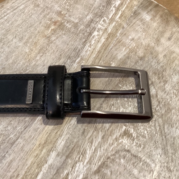 Black Leather Dockers Belt Size 38 - Picture 7 of 7
